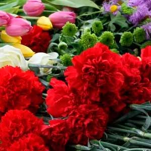 Цветы на похороны