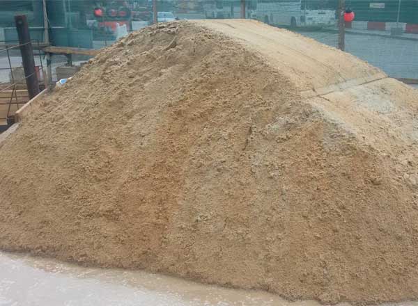 Песок в Ляховичах